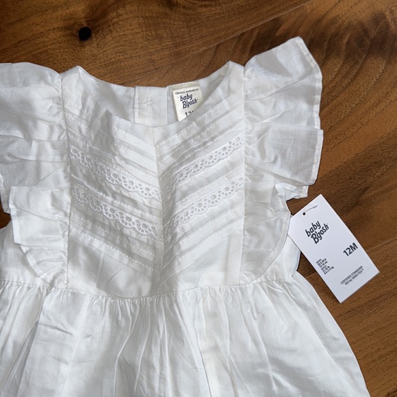 NWT ✨ Oshkosh B’Gosh Baby Girls White Cotton Summer Sundress / 12M - Picture 2 of 4